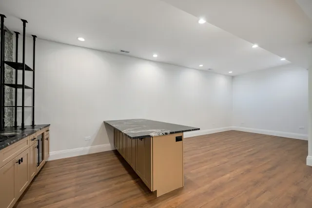 $2,499,999 | 809 Lenox Road, Glenview, IL 60025