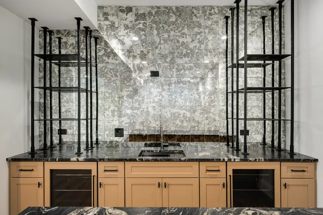 $2,499,999 | 809 Lenox Road, Glenview, IL 60025