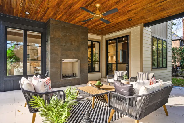 $2,499,999 | 809 Lenox Road, Glenview, IL 60025