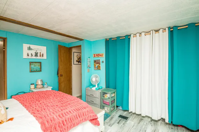 $179,900 | 357 Lamplighters Park, North Conway, NH 03860