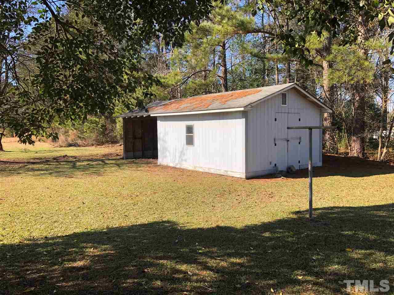 400 Lucas Road Erwin, NC 28334 - Photo 7 of 21 Gallery Image 7
