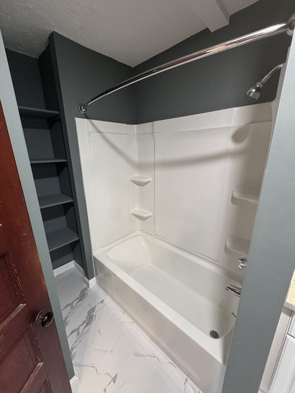 8 Harding Street, Unit B Grafton, MA 01560 - Photo 10 of 18 Gallery Image 10