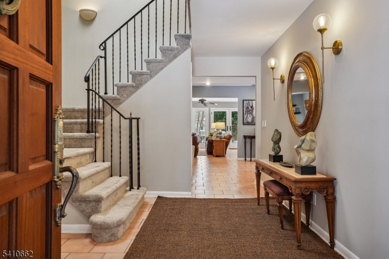 2102 Gamble Road Scotch Plains, NJ 07076 - Photo 4 of 50