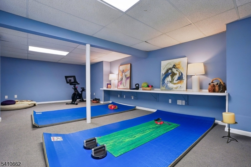 2102 Gamble Road Scotch Plains, NJ 07076 - Photo 44 of 50