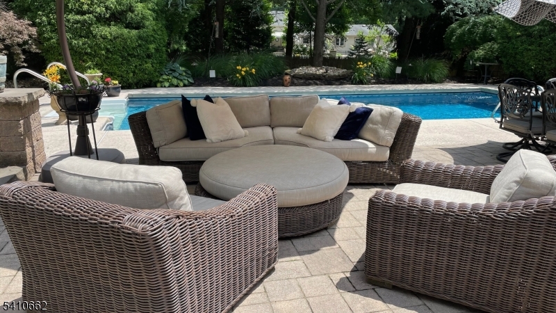 2102 Gamble Road Scotch Plains, NJ 07076 - Photo 46 of 50