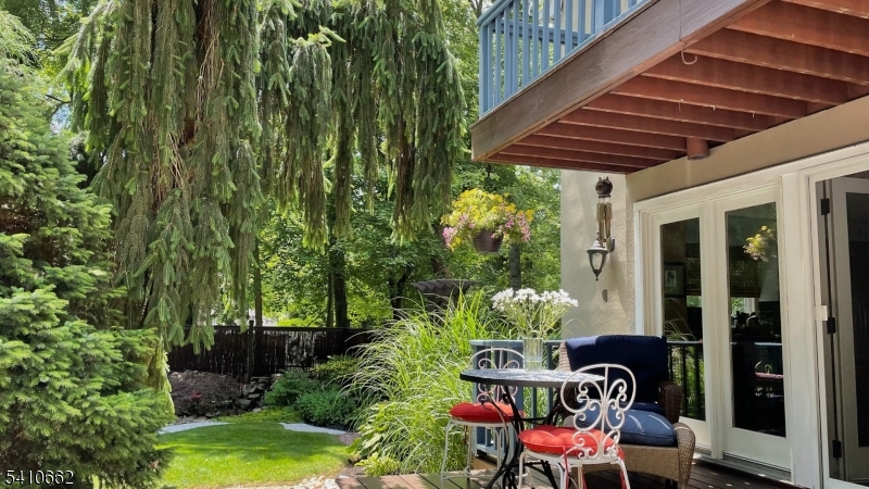 2102 Gamble Road Scotch Plains, NJ 07076 - Photo 47 of 50