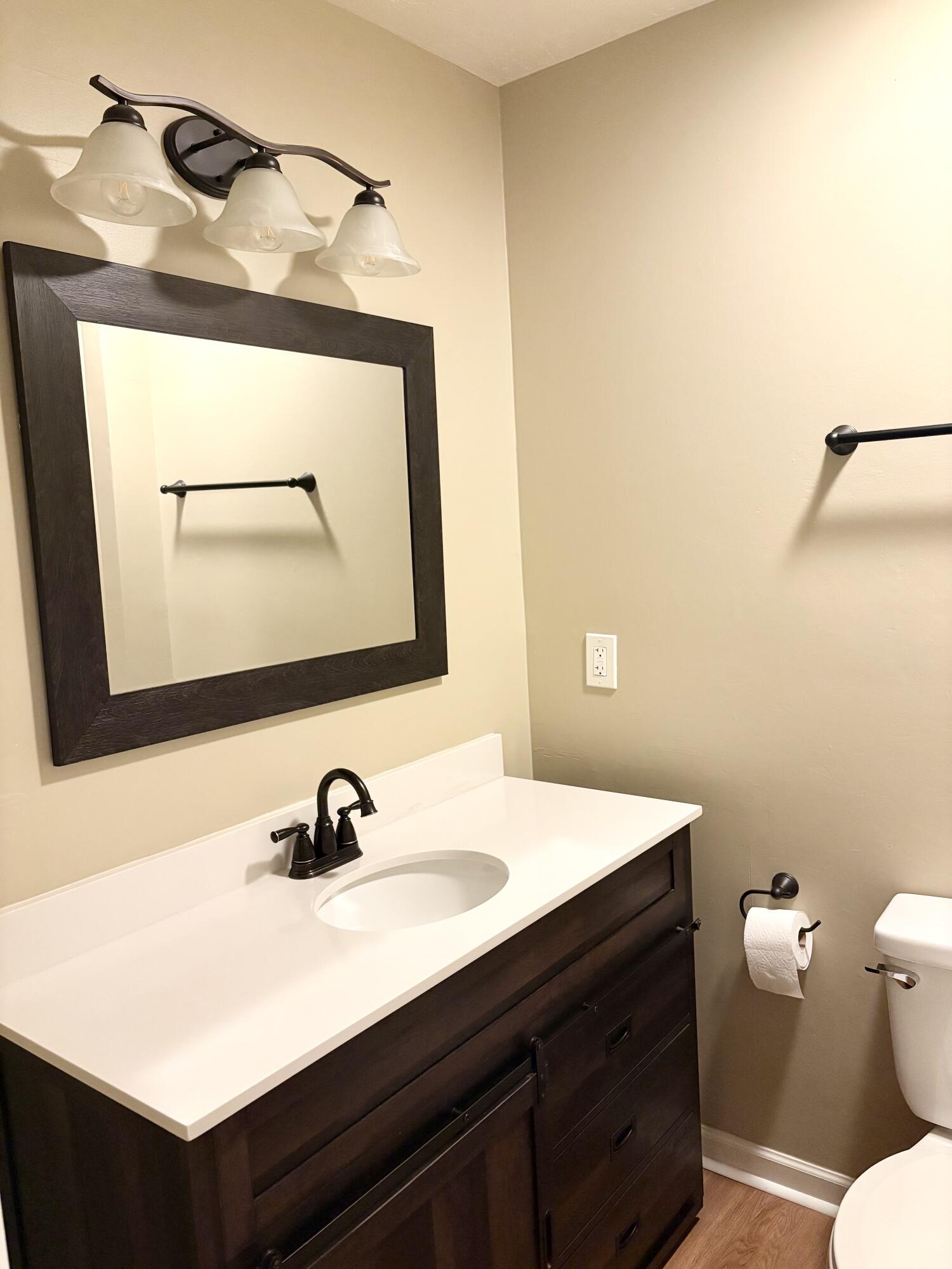 2818 Ferret Court Augusta, GA 30907 - Photo 18 of 21 Second Suite Bathroom