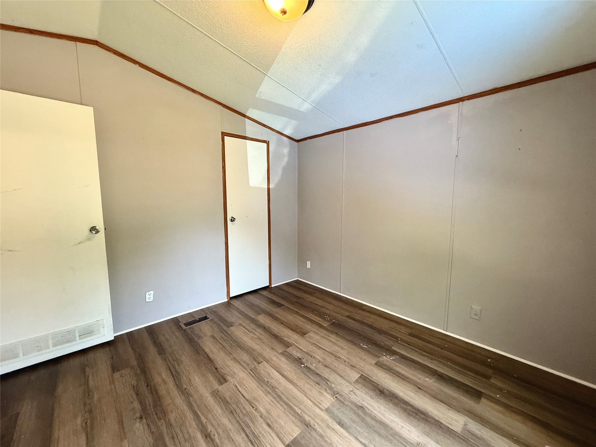 102 Western Way Angleton, TX 77515 - Photo 26 of 40 Bedroom #3
