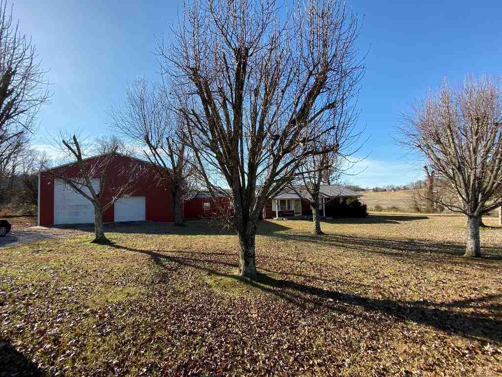 437 Henry Meridith Road Bowling Green, KY 42101 - Photo 6 of 23 Gallery Image 6
