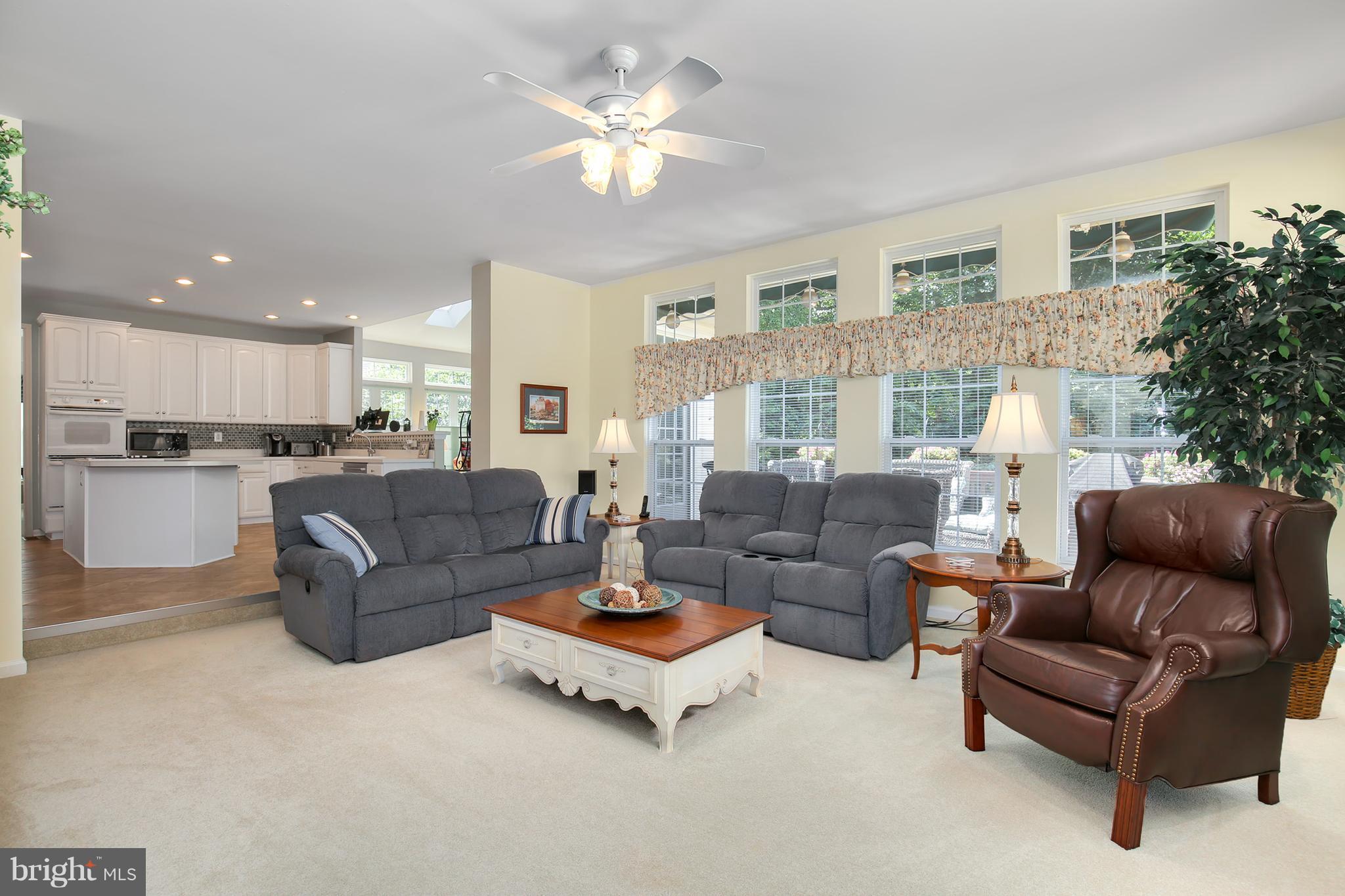 6431 Spring Forest Road Frederick, MD 21701 - Photo 12 of 30 Living Room