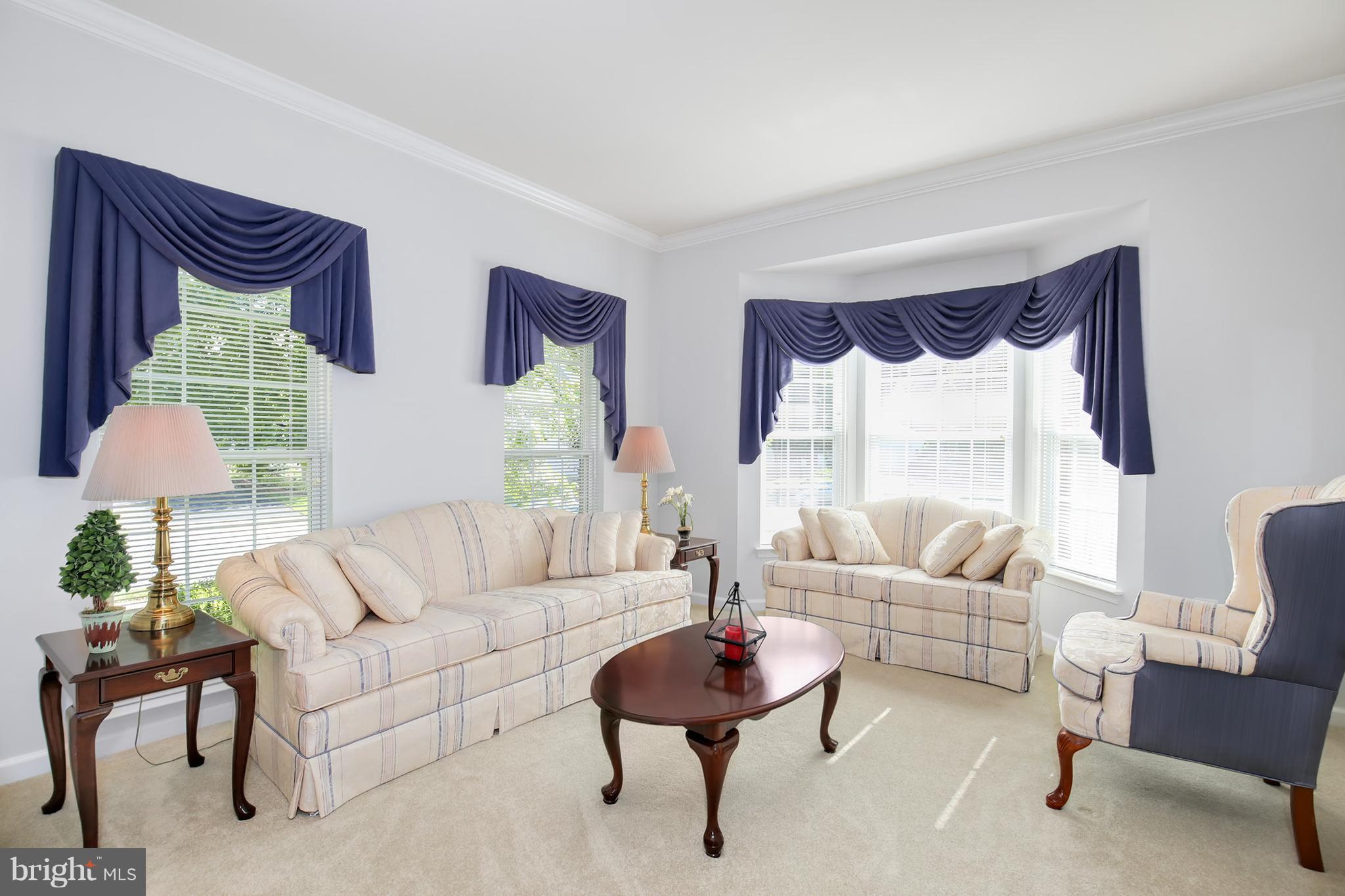 6431 Spring Forest Road Frederick, MD 21701 - Photo 4 of 30 Family Room
