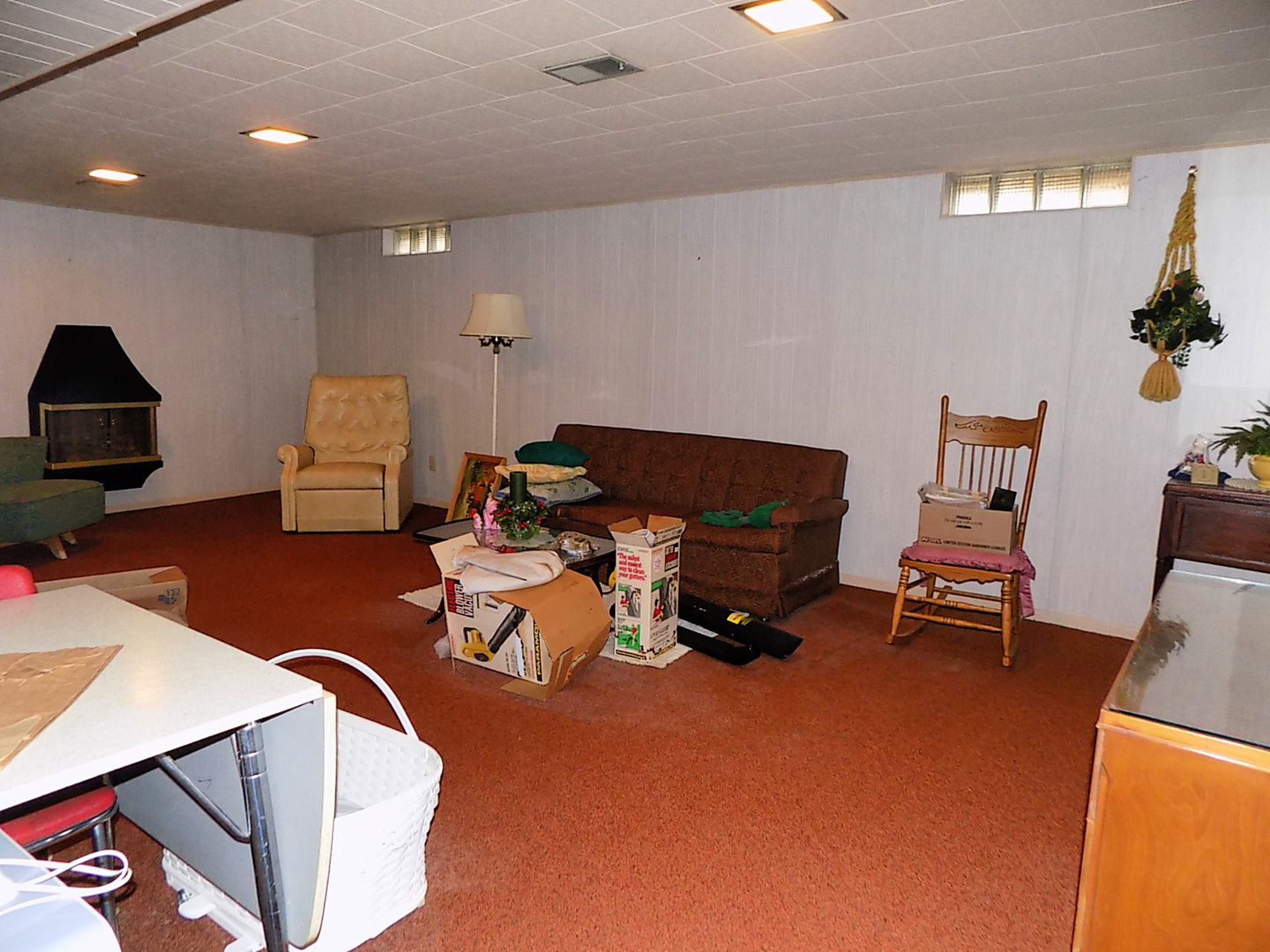 435 Sylvan Avenue Grand Ridge, IL 61325 - Photo 11 of 14 a living room with furniture and a flat screen tv