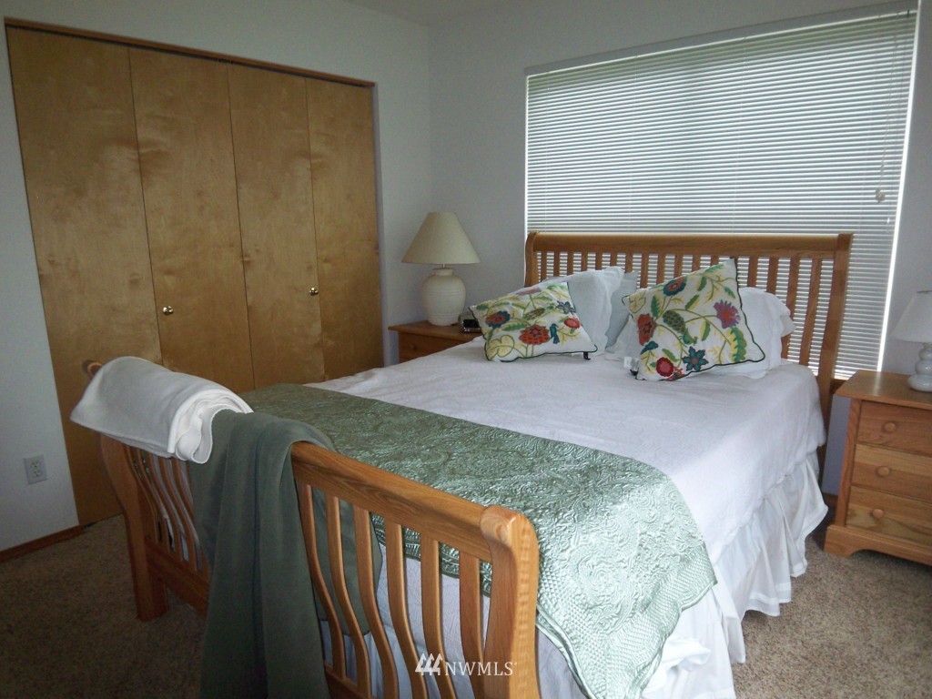 22426 Dubuque Road Snohomish, WA 98290 - Photo 8 of 11