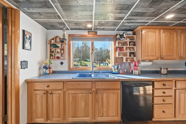 $629,000 | 88 Barnard Cove Road, Greene, ME 04236