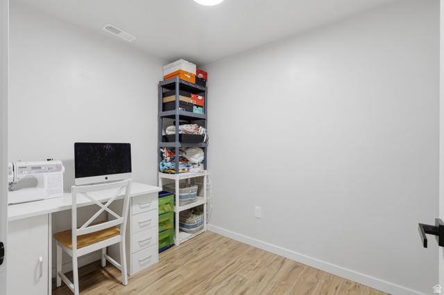 625 East 100 South Ephraim, UT 84627 - Photo 19 of 26 Room featuring light wood-finish flooring and neutral wall tones