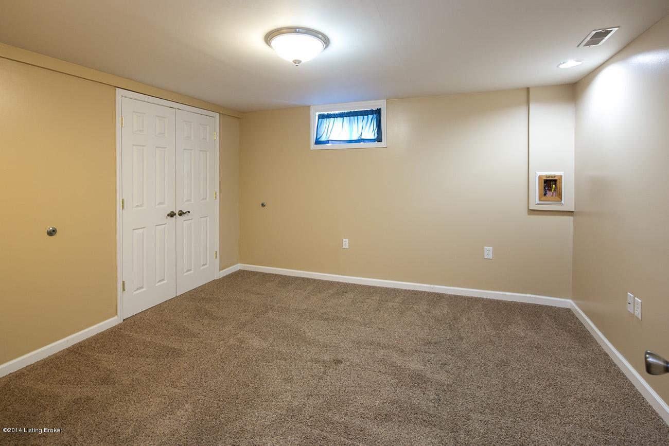 2930 Rio Rita Avenue Louisville, KY 40220 - Photo 19 of 27 lots of room in here, the closet has custom sheleving