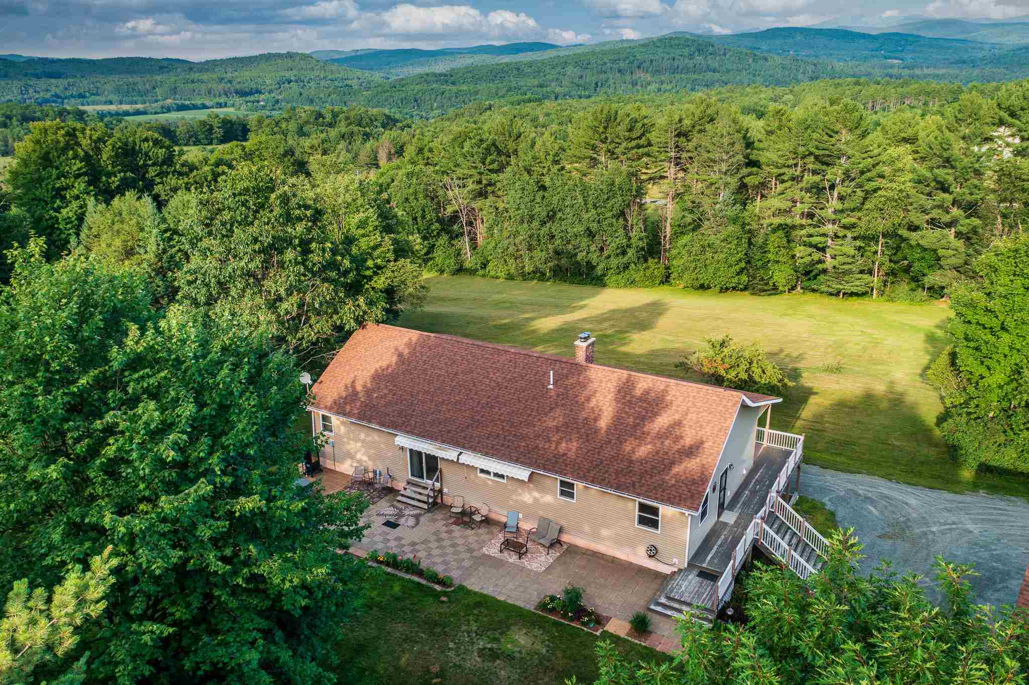 267 Pettyboro Road Bath, NH 03740 - Photo 3 of 40