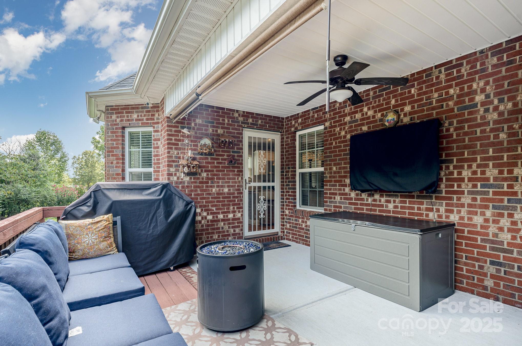 600 Old Hardin Road Dallas, NC 28034 - Photo 27 of 37 Gallery Image 27