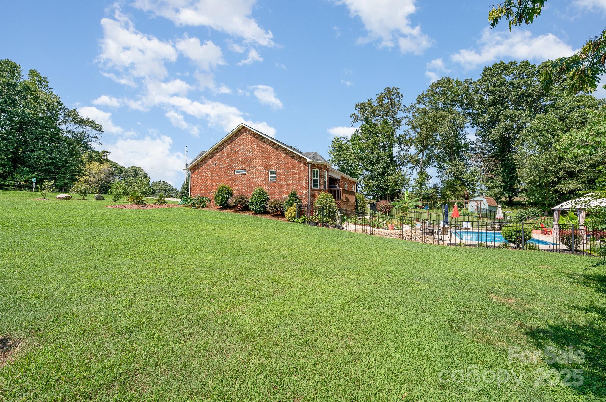 600 Old Hardin Road Dallas, NC 28034 - Photo 32 of 37 Gallery Image 32