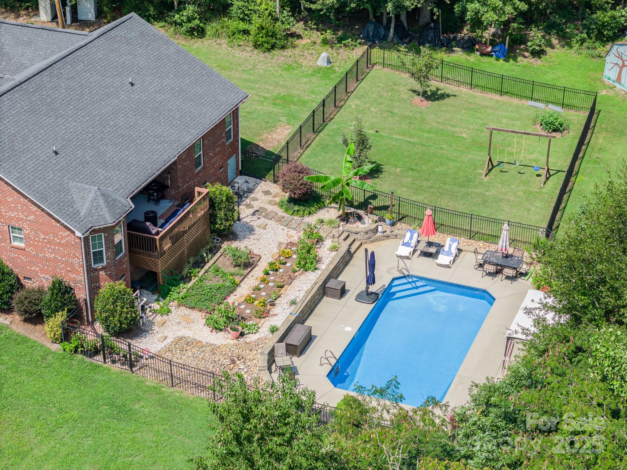 600 Old Hardin Road Dallas, NC 28034 - Photo 34 of 37 Gallery Image 34