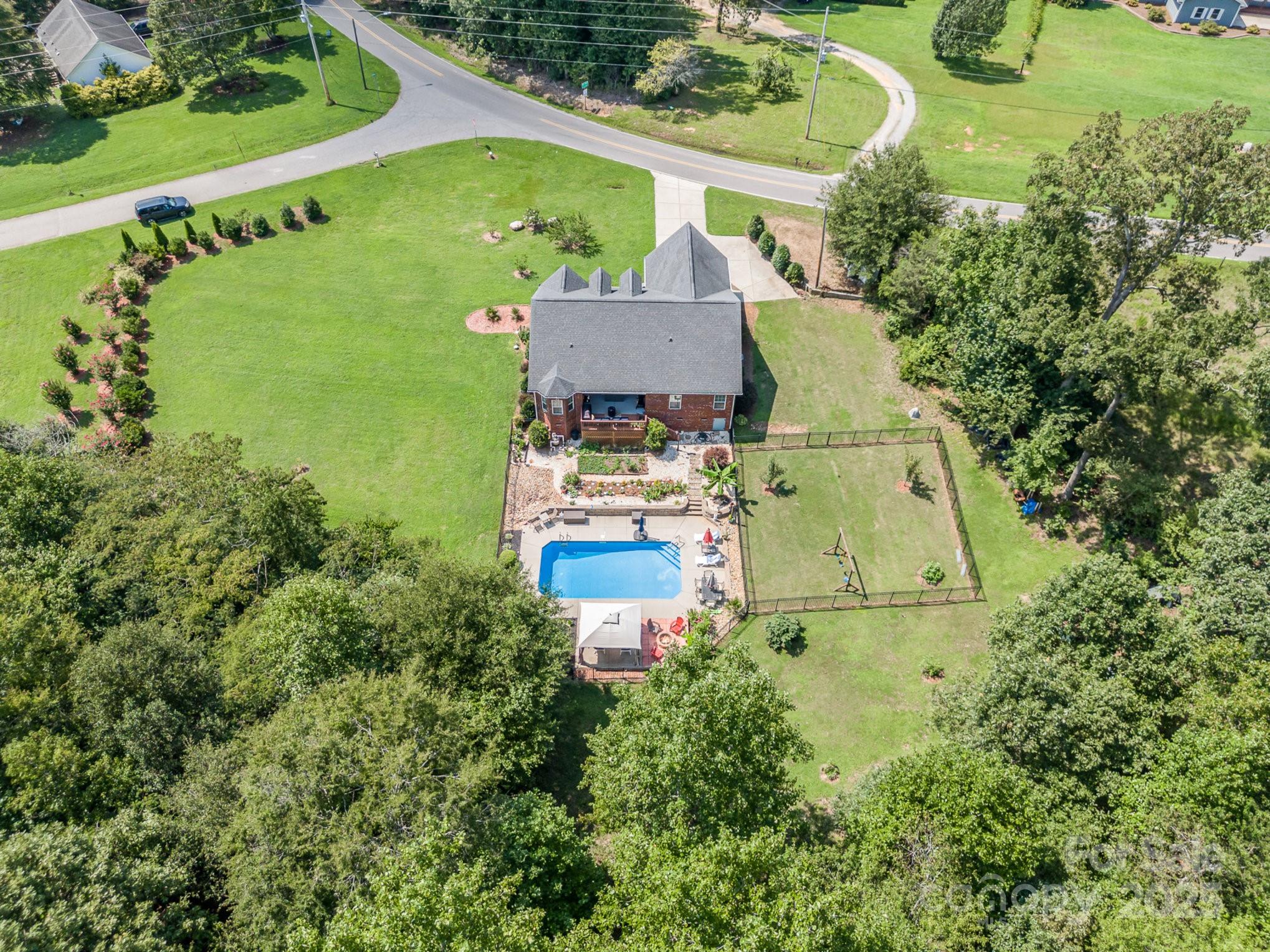 600 Old Hardin Road Dallas, NC 28034 - Photo 37 of 37 Gallery Image 37