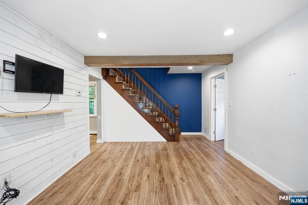 655 Macopin Road West Milford, NJ 07480 - Photo 6 of 30 Gallery Image 6
