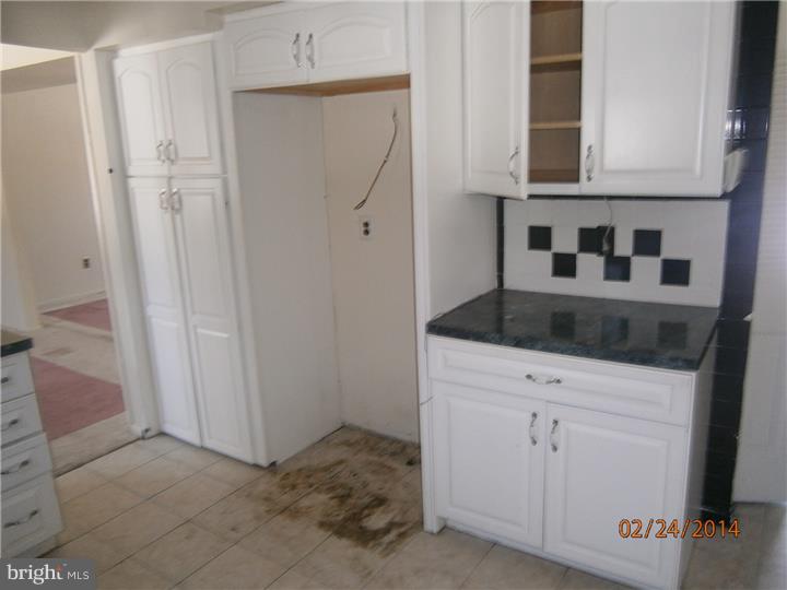 91 Home Road Horsham, PA 19040 - Photo 5 of 13 Kitchen