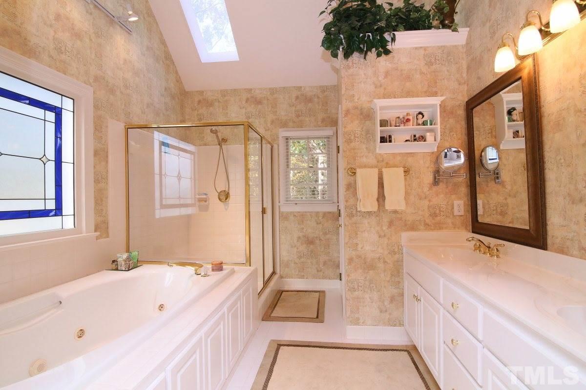 9104 Brompton Court Raleigh, NC 27615 - Photo 16 of 25 Gallery Image 16
