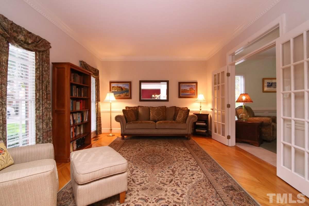 9104 Brompton Court Raleigh, NC 27615 - Photo 4 of 25 Gallery Image 4