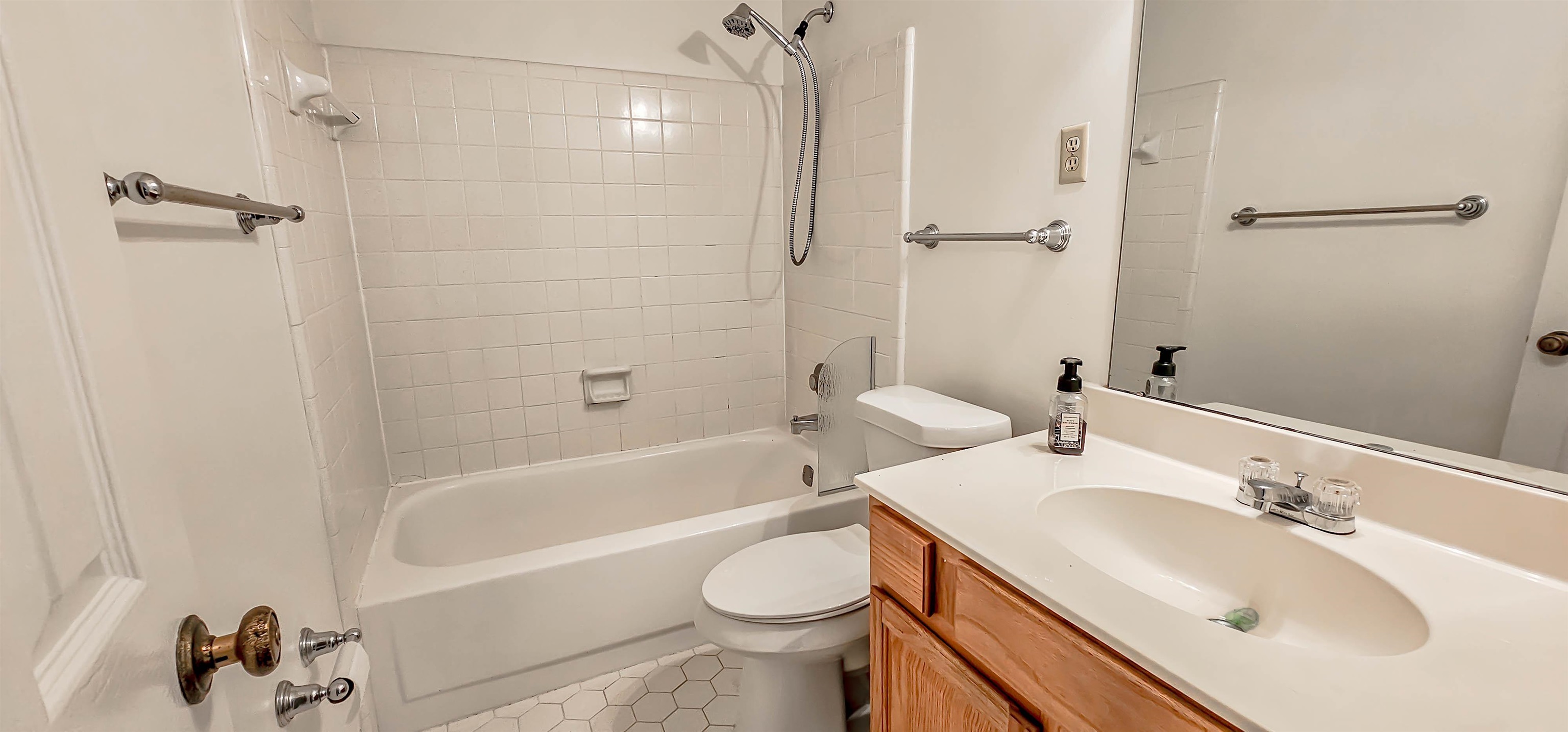 7024 Country Road, Unit 7 Germantown, TN 38138 - Photo 21 of 25 Gallery Image 21