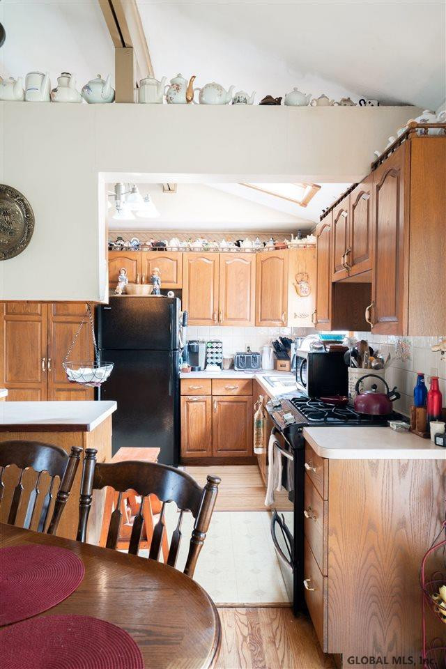 49 Rapple Drive Colonie, NY 12205 - Photo 6 of 18 Photo 6