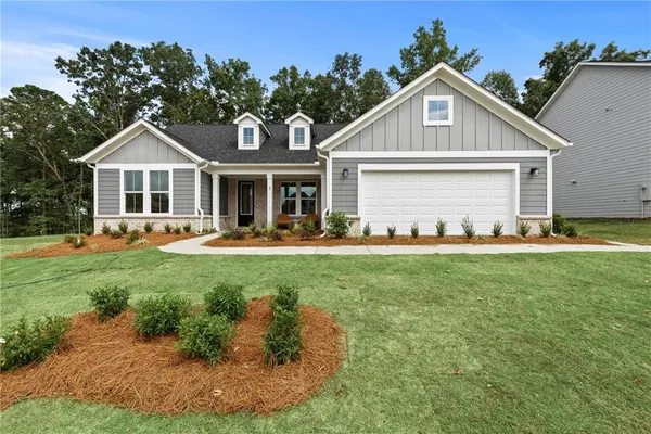 $546,360 | 905 Hillwood Circle, Villa Rica, GA 30180