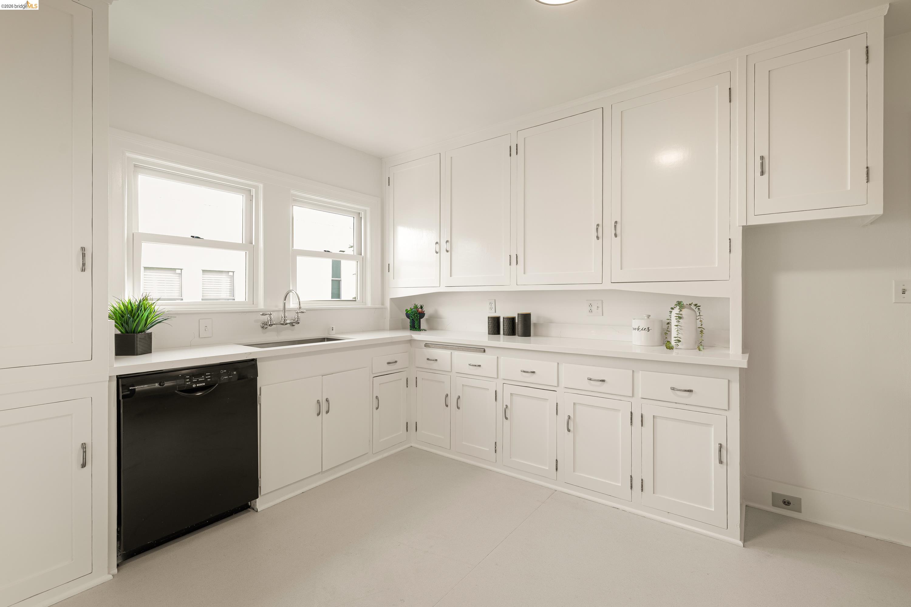 424 Key Boulevard Richmond, CA 94805 - Photo 32 of 85