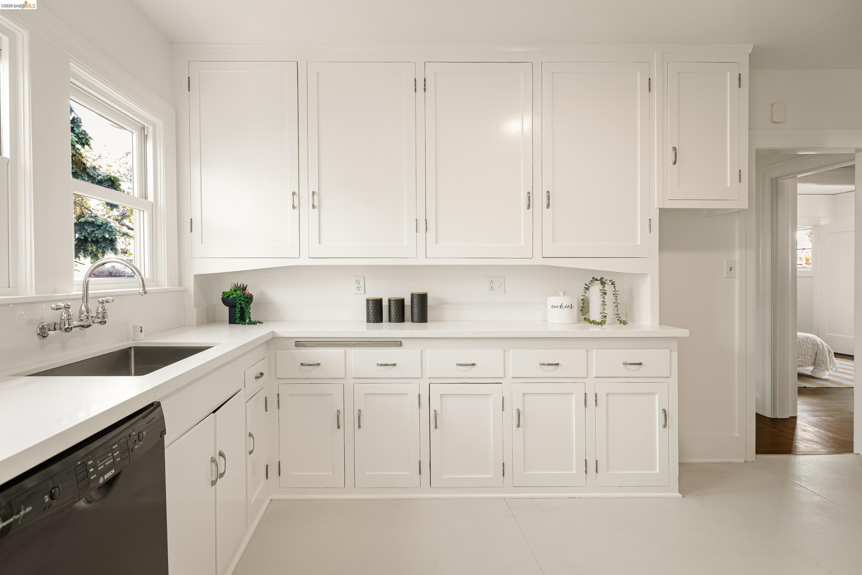 424 Key Boulevard Richmond, CA 94805 - Photo 33 of 85