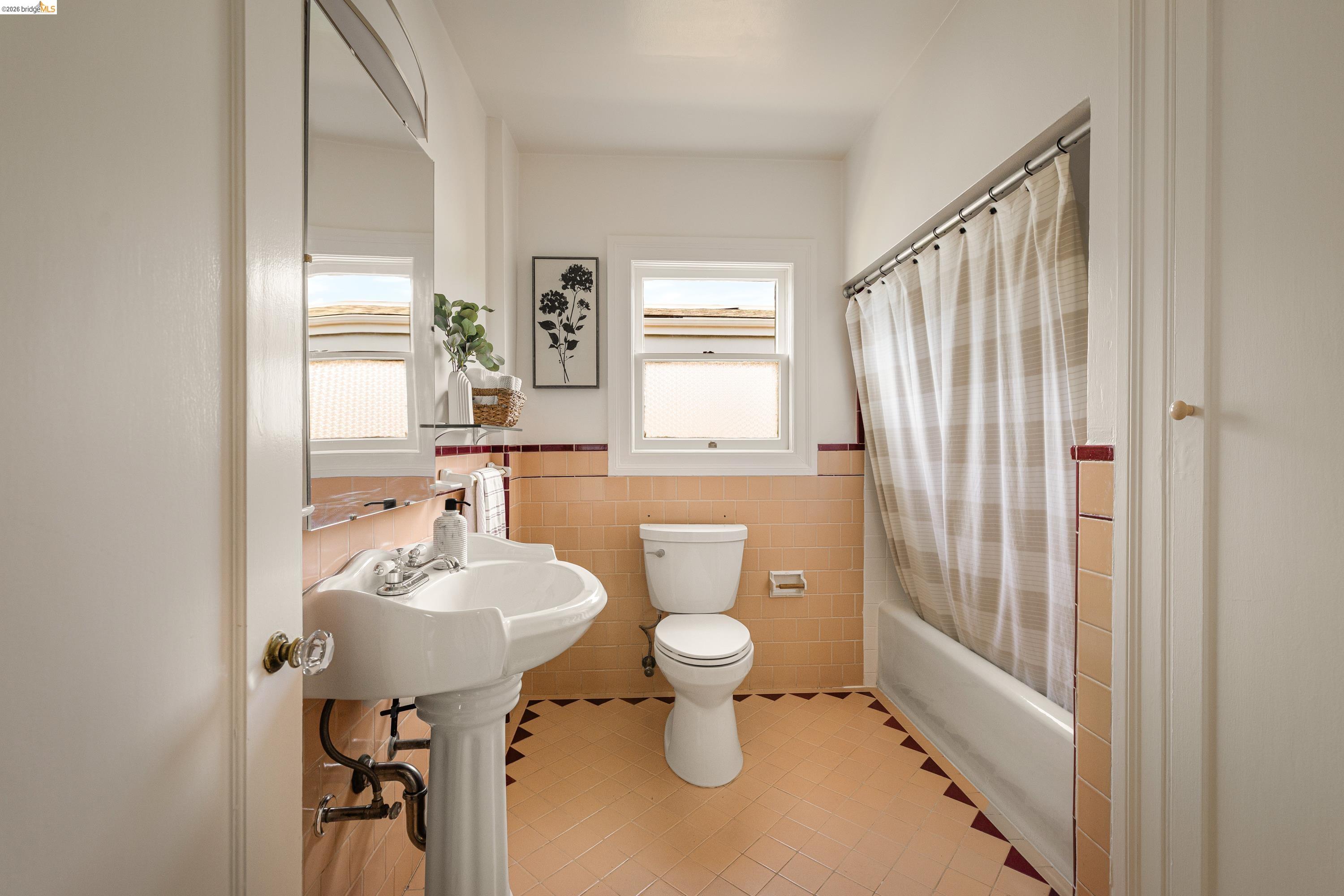 424 Key Boulevard Richmond, CA 94805 - Photo 39 of 85