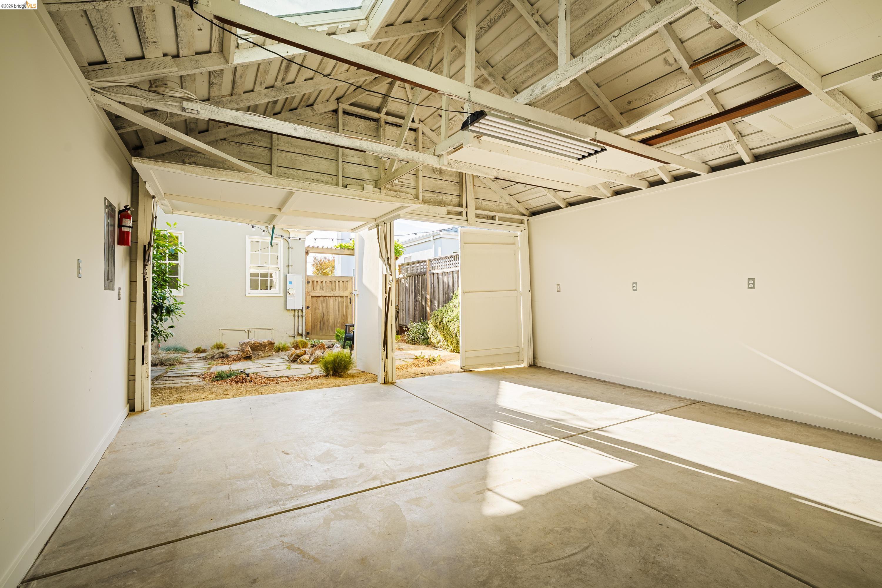 424 Key Boulevard Richmond, CA 94805 - Photo 55 of 85