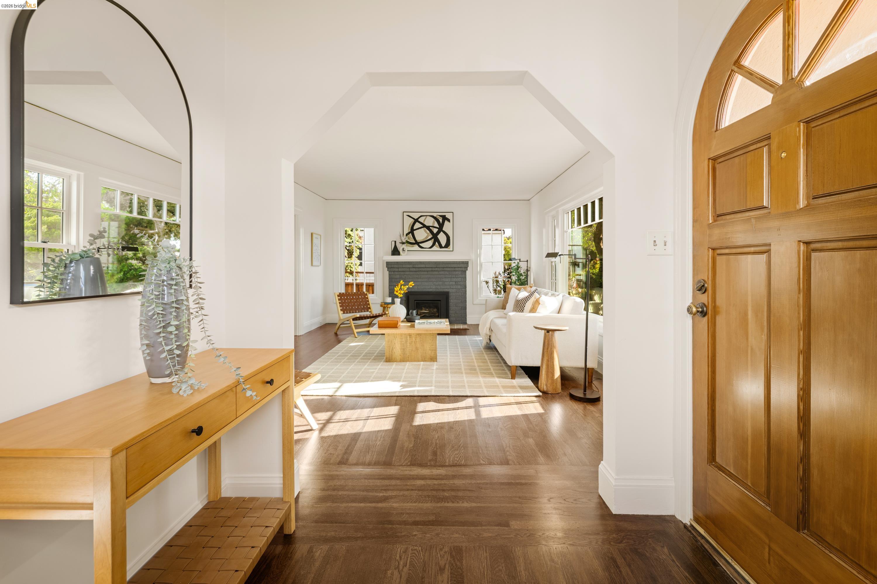 424 Key Boulevard Richmond, CA 94805 - Photo 6 of 85