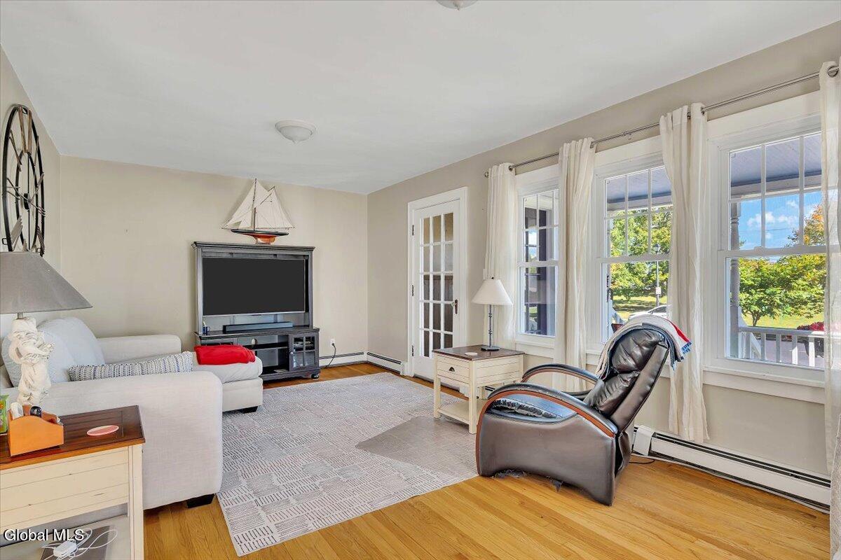 79 Academy Road Albany, NY 12208 - Photo 3 of 37 04-P1559924