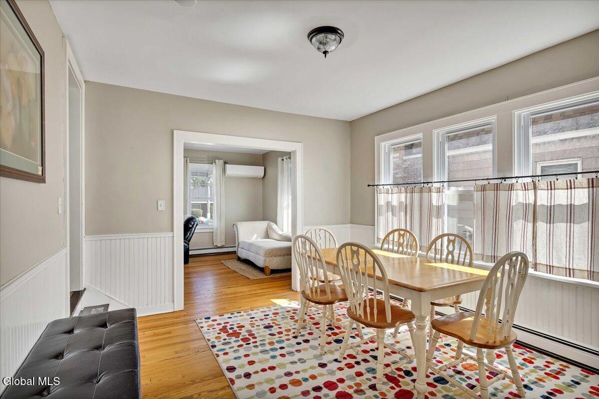 79 Academy Road Albany, NY 12208 - Photo 8 of 37 08-P1559948