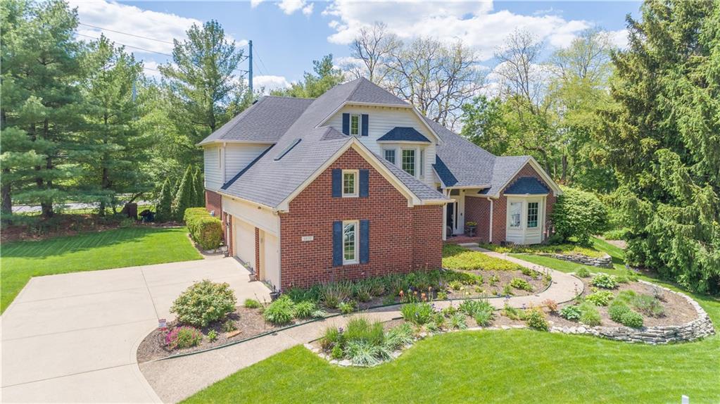 6635 Riverside Way Fishers, IN 46038 - Photo 2 of 30 Gallery Image 2