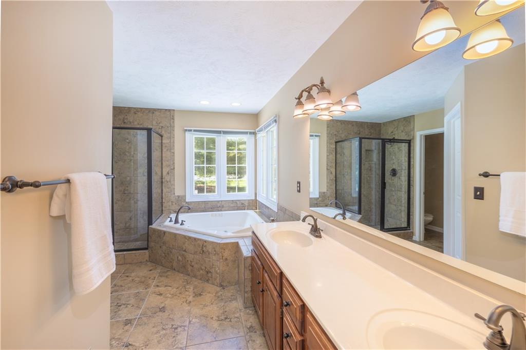 6635 Riverside Way Fishers, IN 46038 - Photo 16 of 30 Gallery Image 16