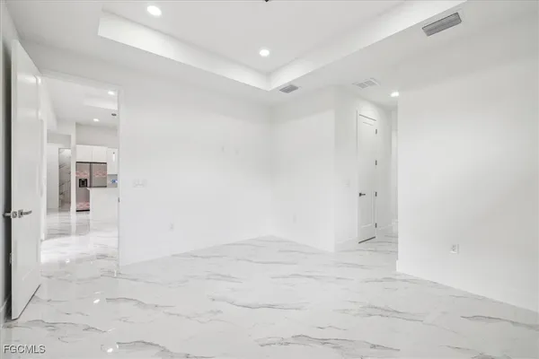 $2,200 | 1436 Graham Circle, Lehigh Acres, FL 33936