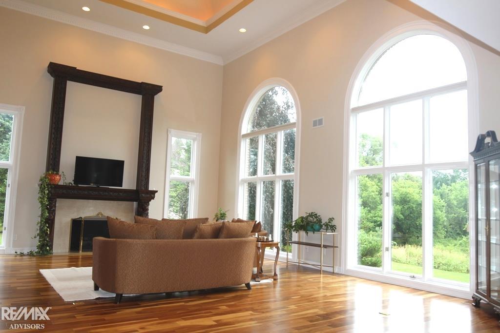 44265 Riverview Ridge Drive Clinton Township, MI 48038 - Photo 6 of 48 50088895-5.JPG