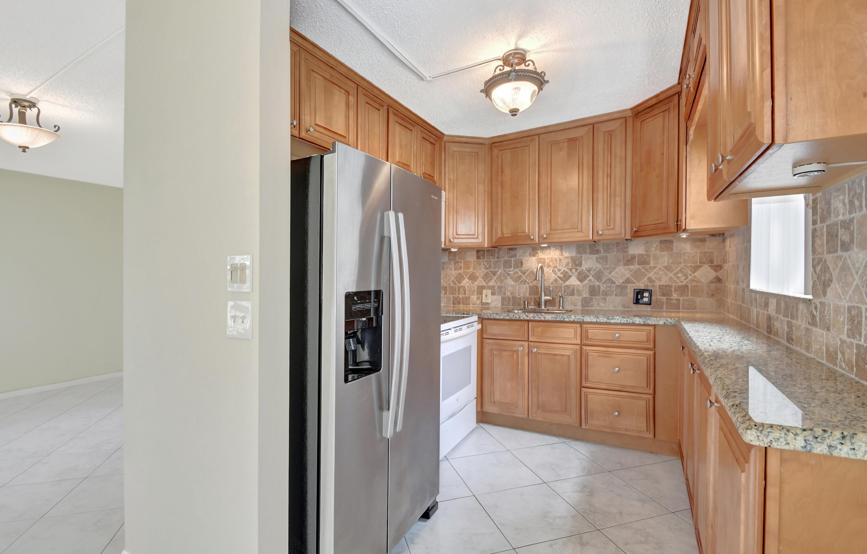 52 Preston F Boca Raton, FL 33434 - Photo 7 of 27 14-print-DSC_1941