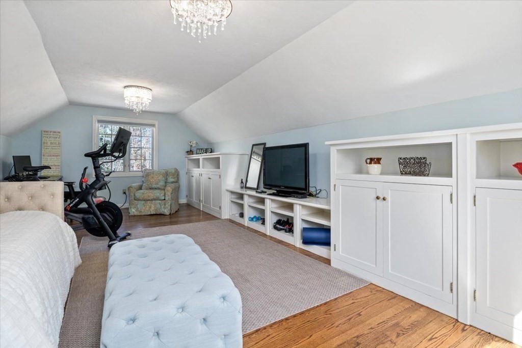 3 Bubbling Brook Road Walpole, MA 02081 - Photo 22 of 38