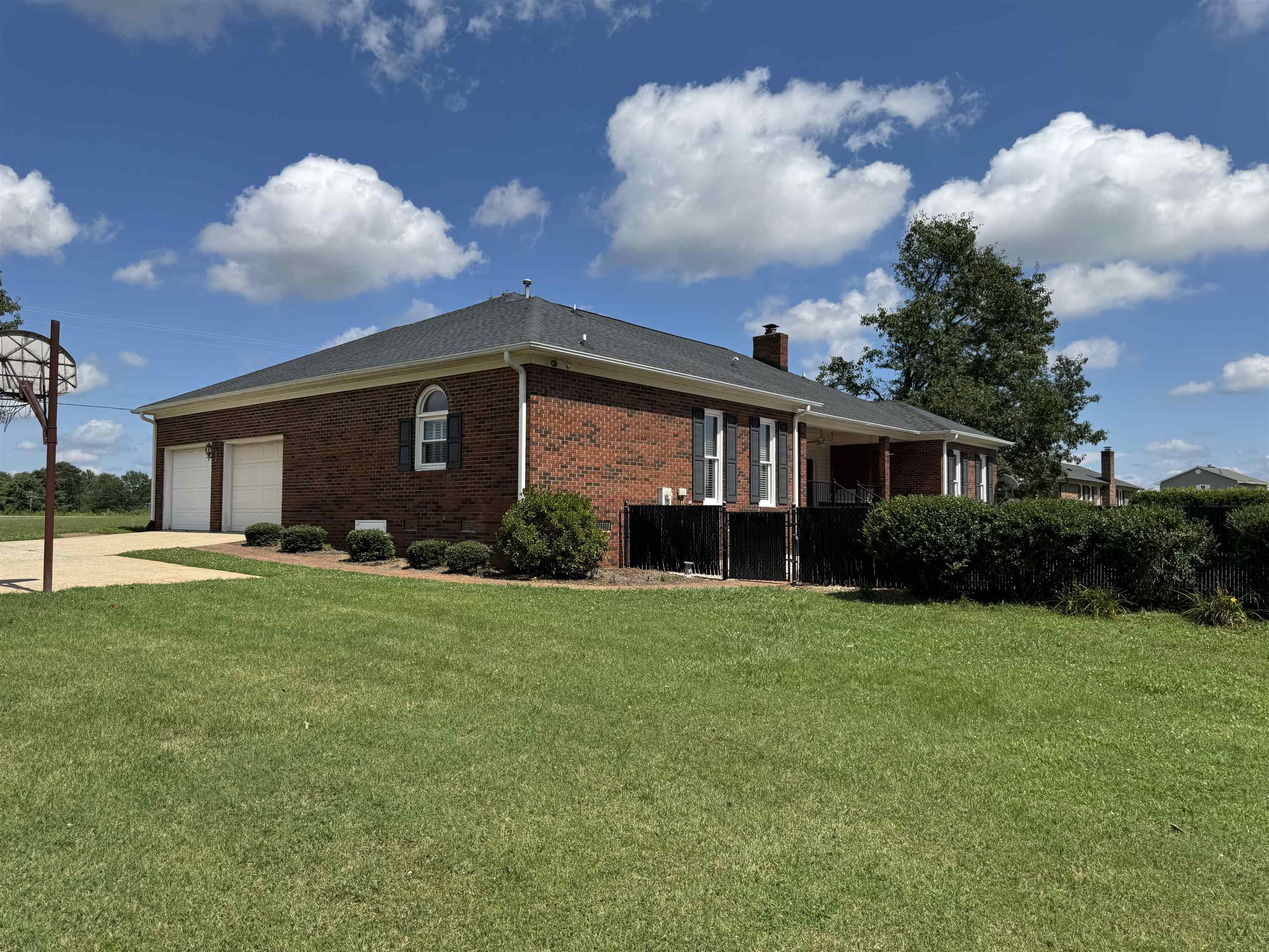 101 Sheraton Loop Gaffney, SC 29341 - Photo 3 of 16 Gallery Image 3