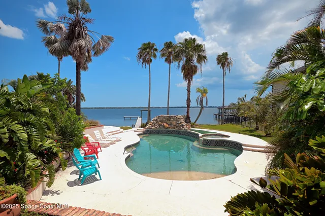 a view of a swimming pool