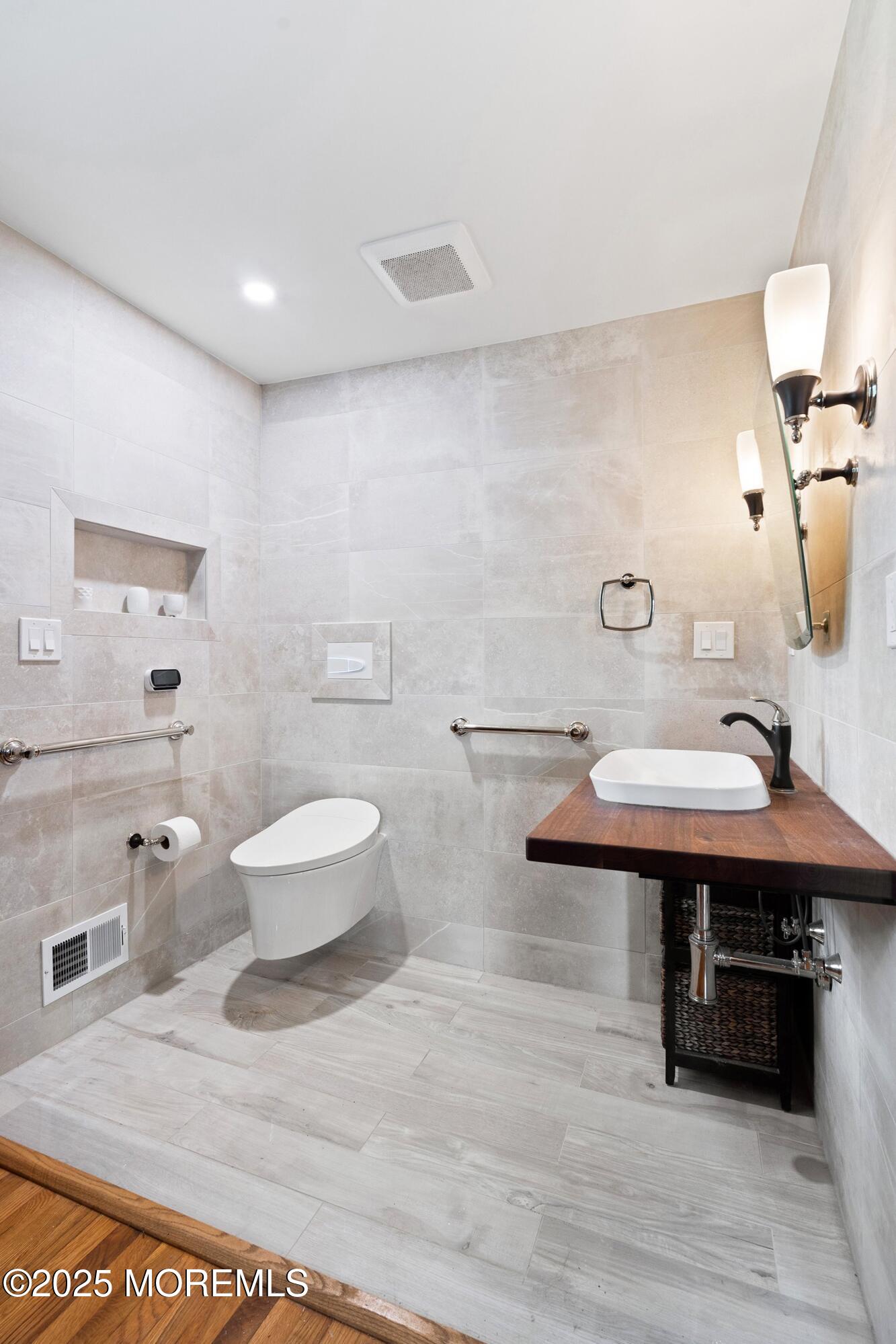 713 Merrimac Way Brick, NJ 08724 - Photo 10 of 25 23-Bath 2C