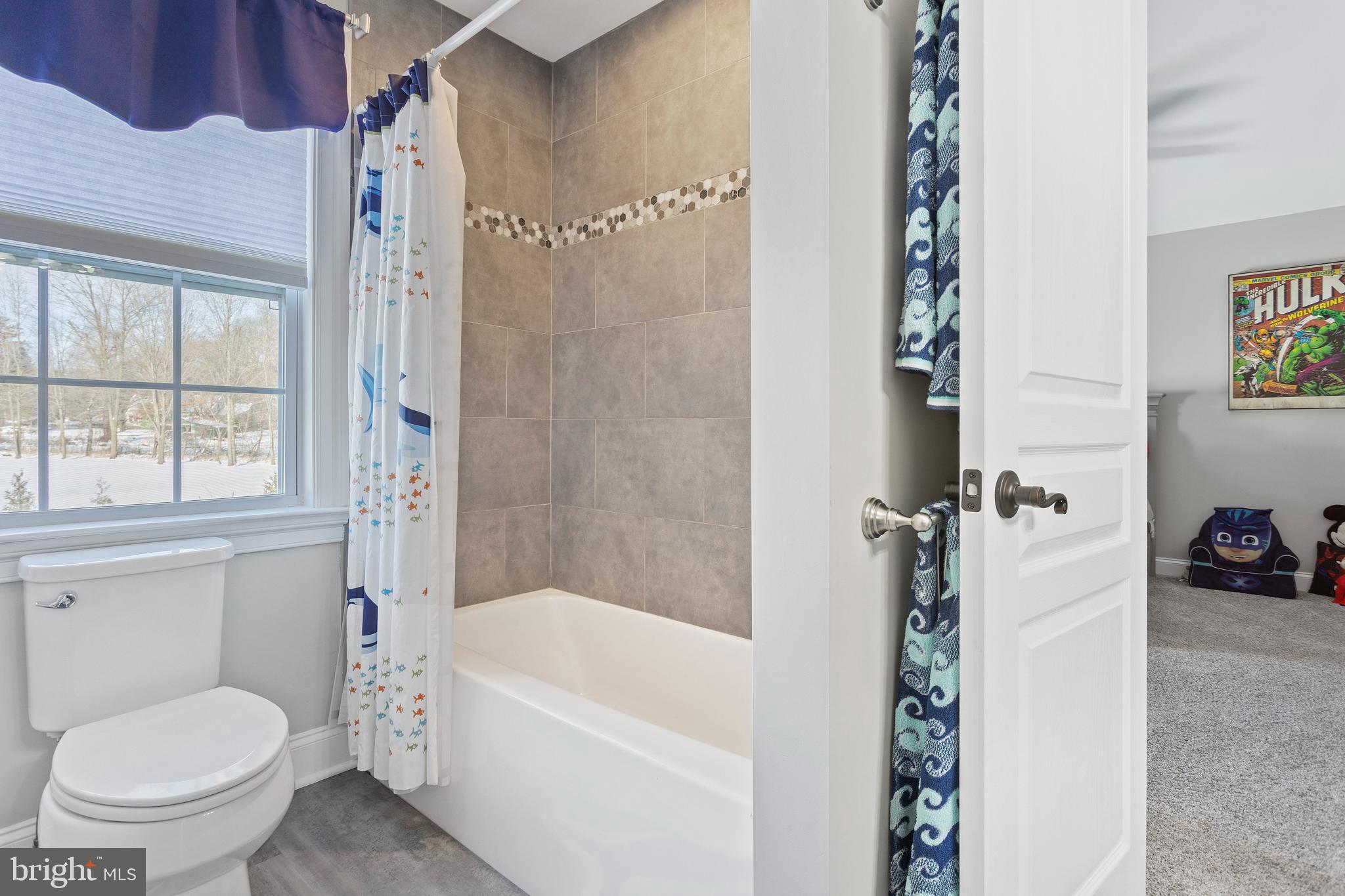 31 Kirk Road Garnet Valley, PA 19060 - Photo 29 of 35 Jack-n-Jill Bathroom