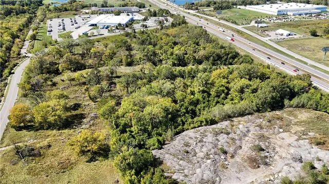 $825,000 | 2401 Northeast Coronado Drive, Blue Springs, MO 64029